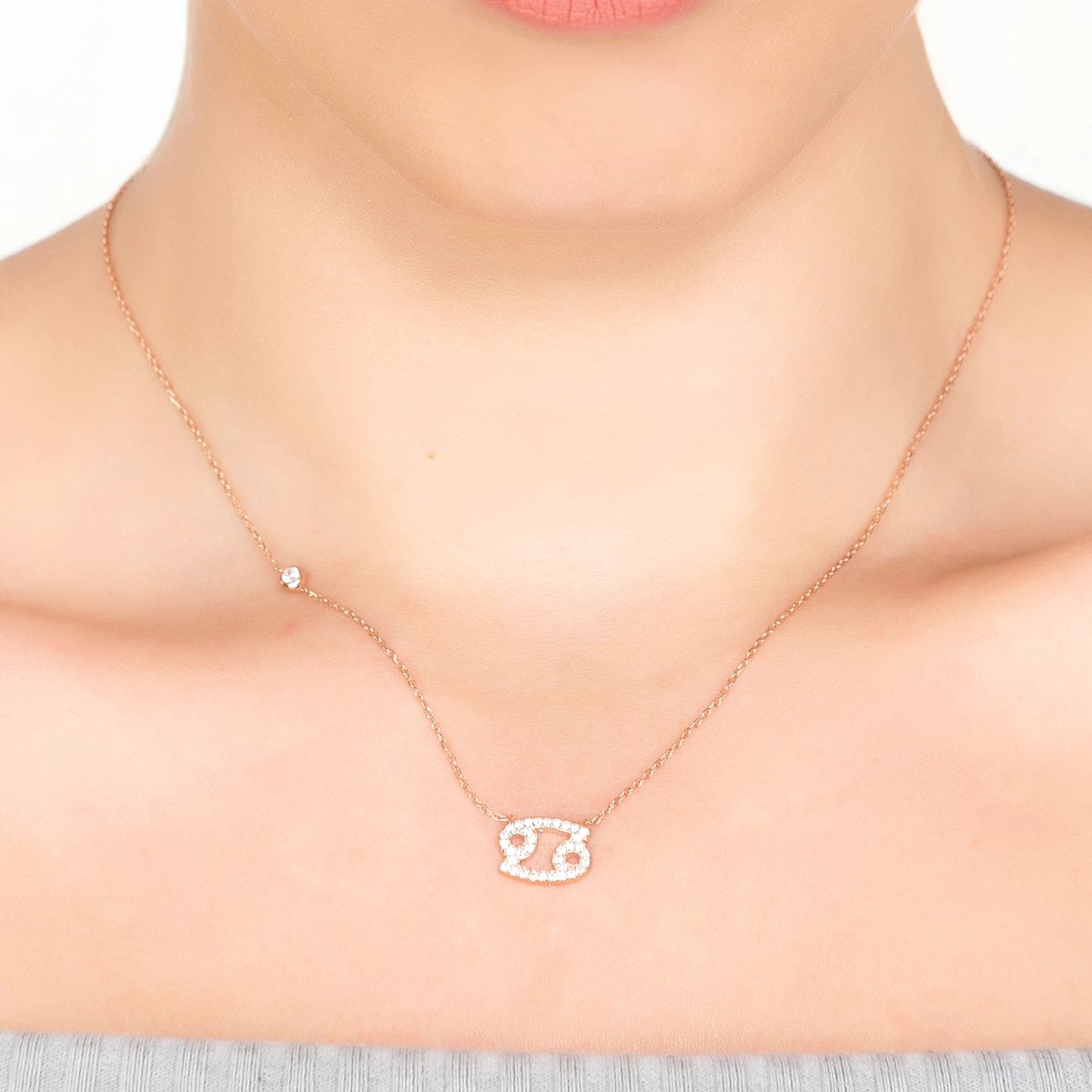 Celestia Luxe Necklace: Gentle Cancer (Silver)