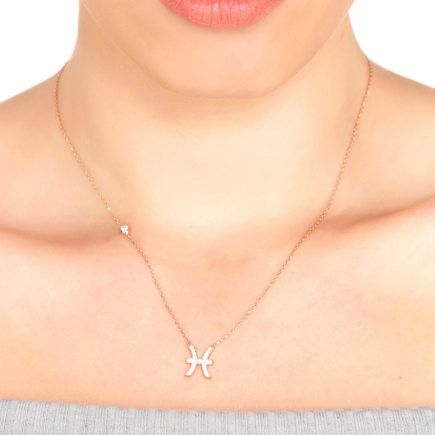 Celestia Luxe Necklace: Dreamy Pisces (Silver)